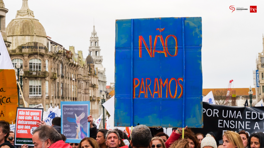 Declaração das organizações sindicais sobre o Processo negocial do novo regime de gestão e recrutamento do pessoal docente dos ensinos básico e secundário e de técnicos especializados para formação