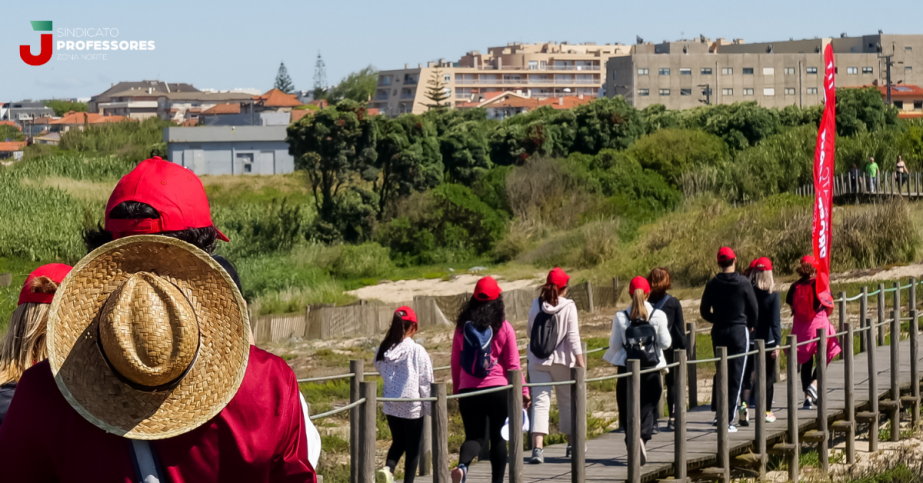 Primeira edição da Caminhada da Juventude mostrou a urgência no rejuvenescer da classe docente